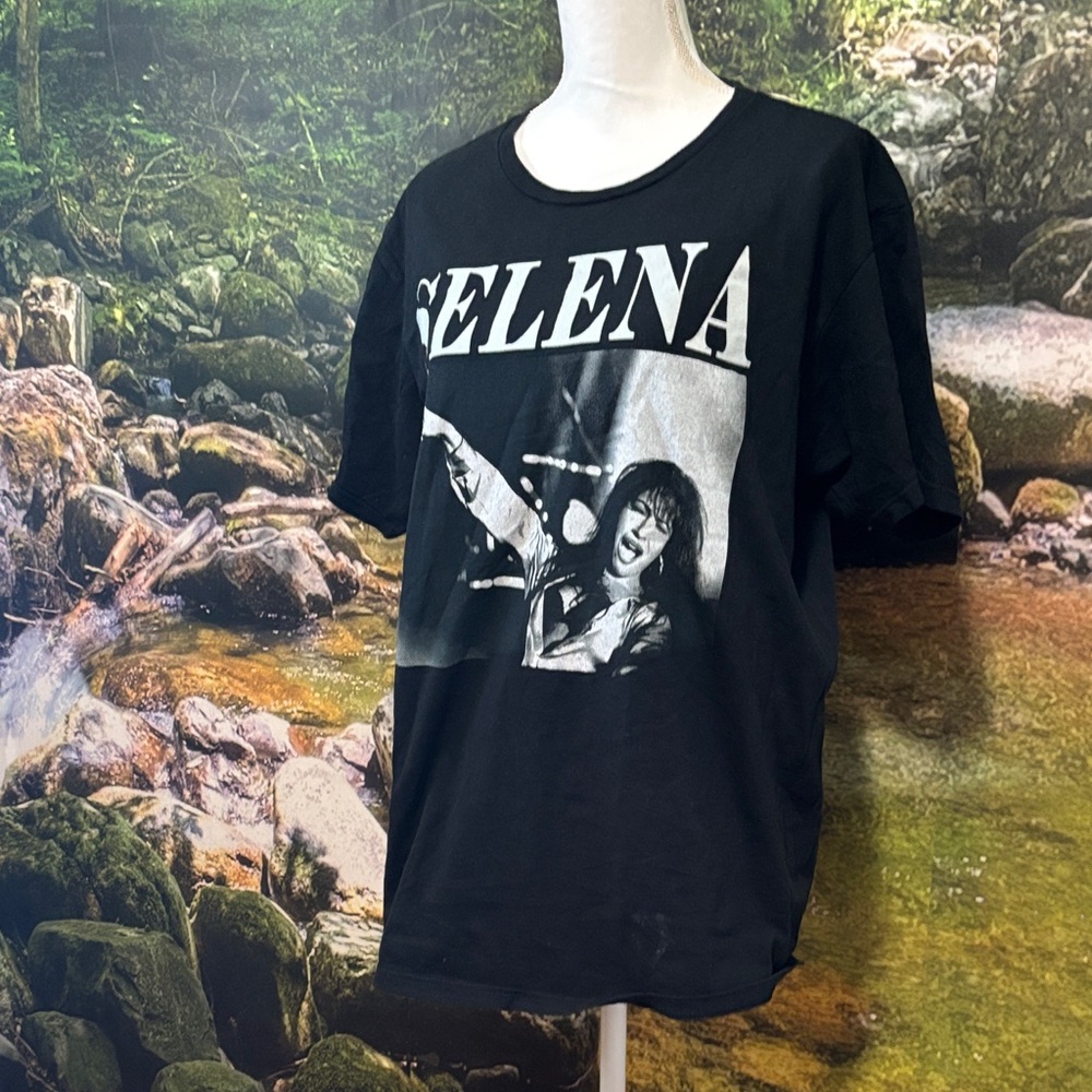 Black Graphic Women's Top